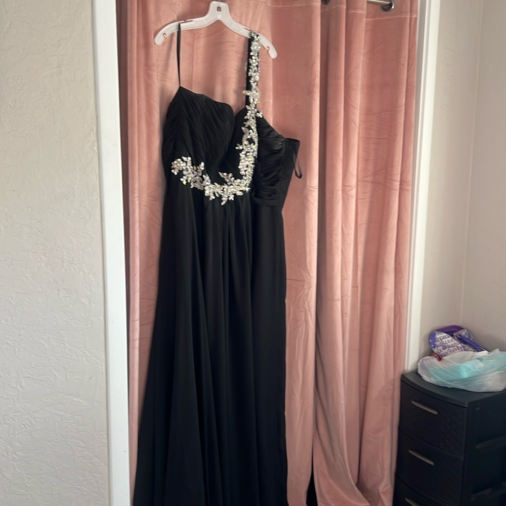 Black prom dress or formal dress